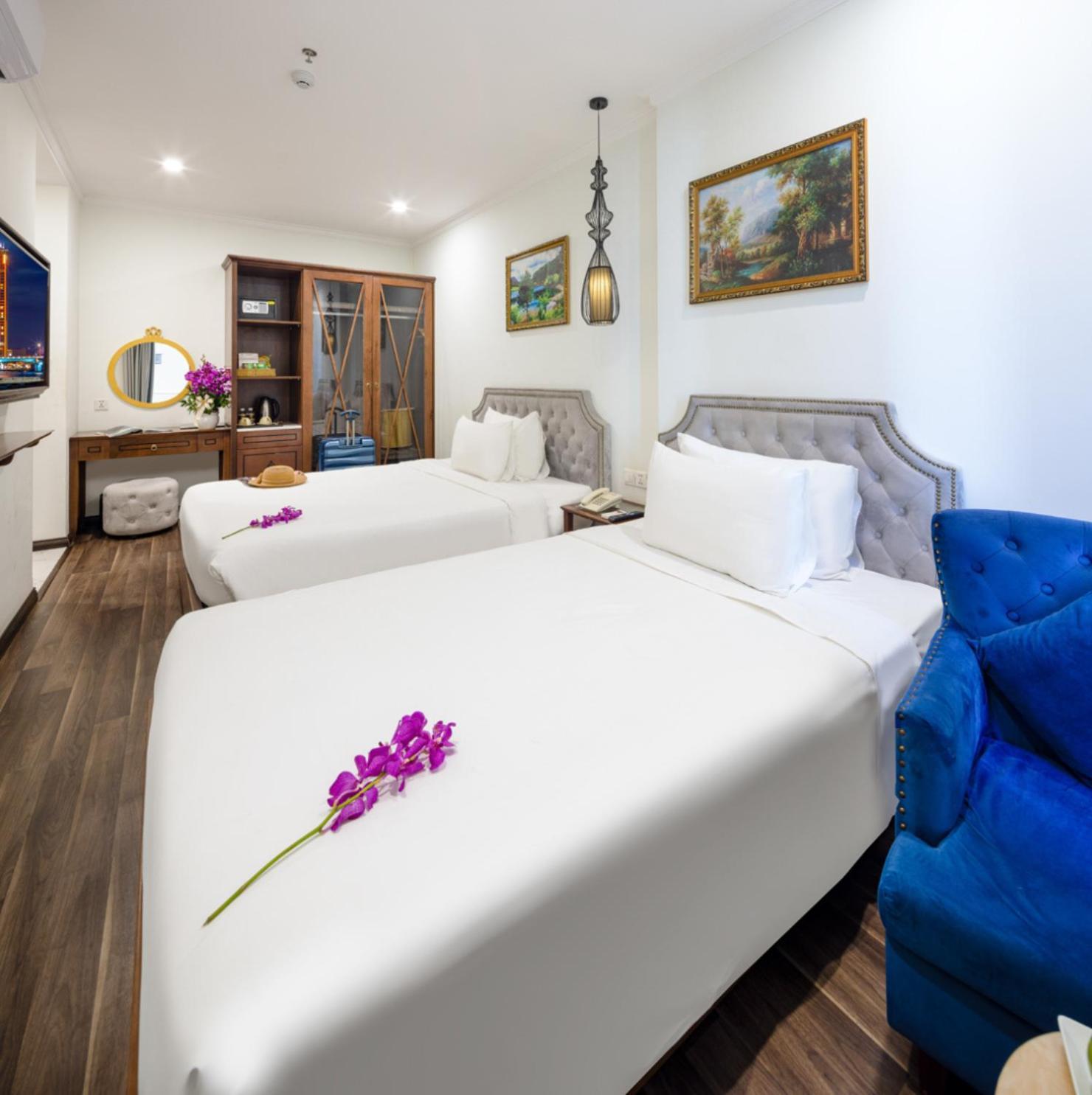 Minh Chau Premium Hotel Danang Exterior photo